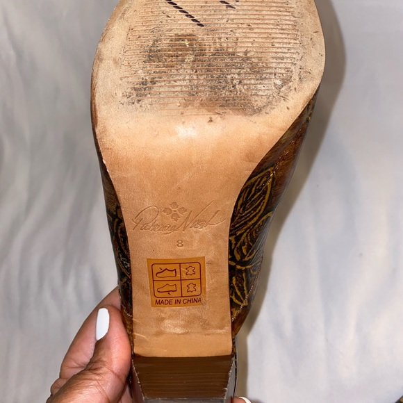 Patricia Nash Ruffina Leather Slide Mules - Picture 5 of 5